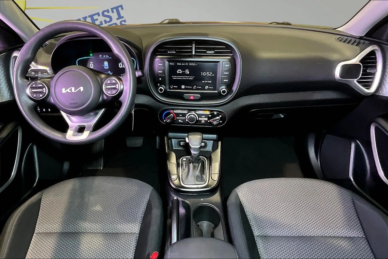 2025 Kia Soul LX - Photo 8