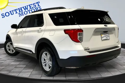 More photos of 2023 Ford Explorer XLT at Southwest Motors, CO