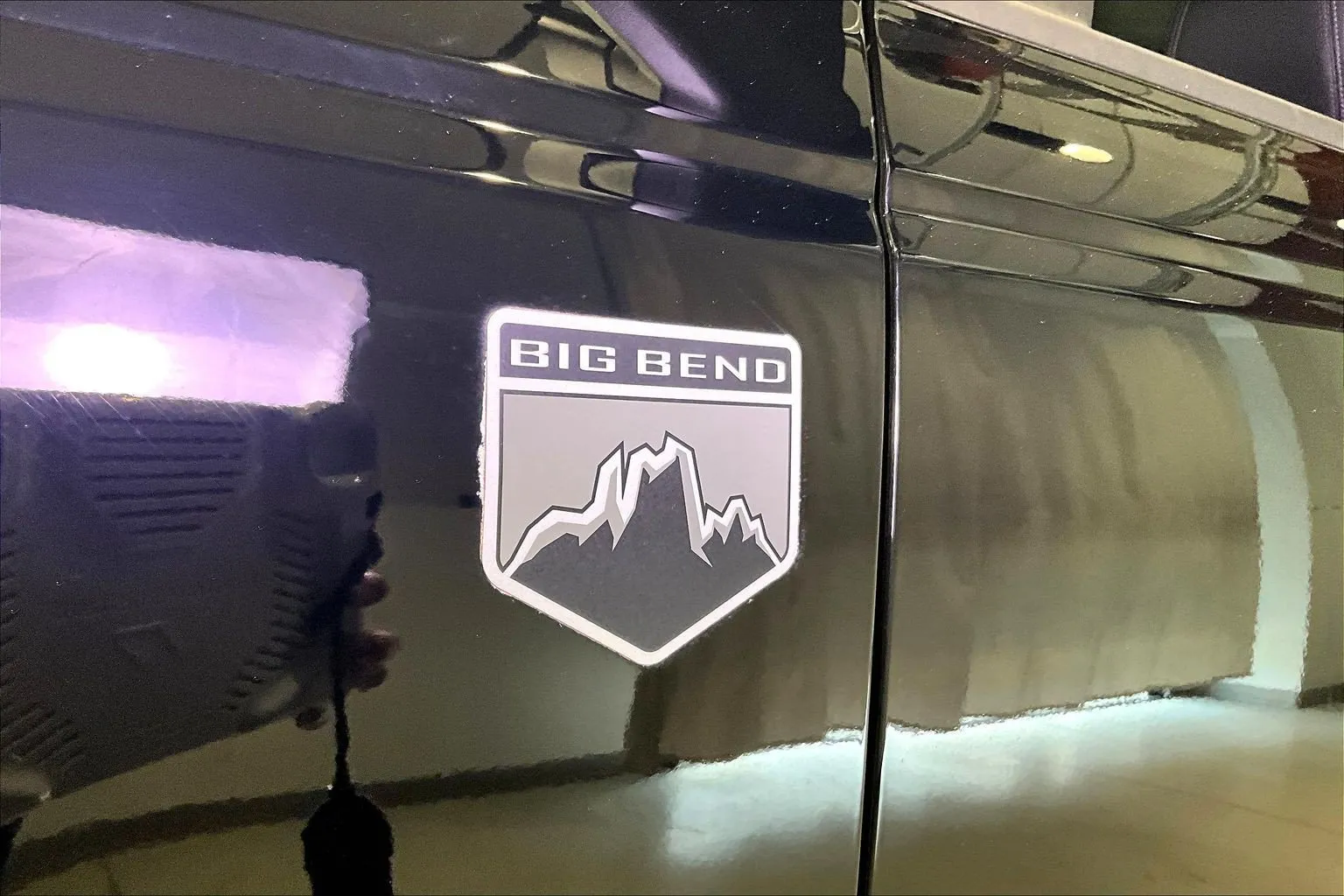 Ford Bronco photo 24