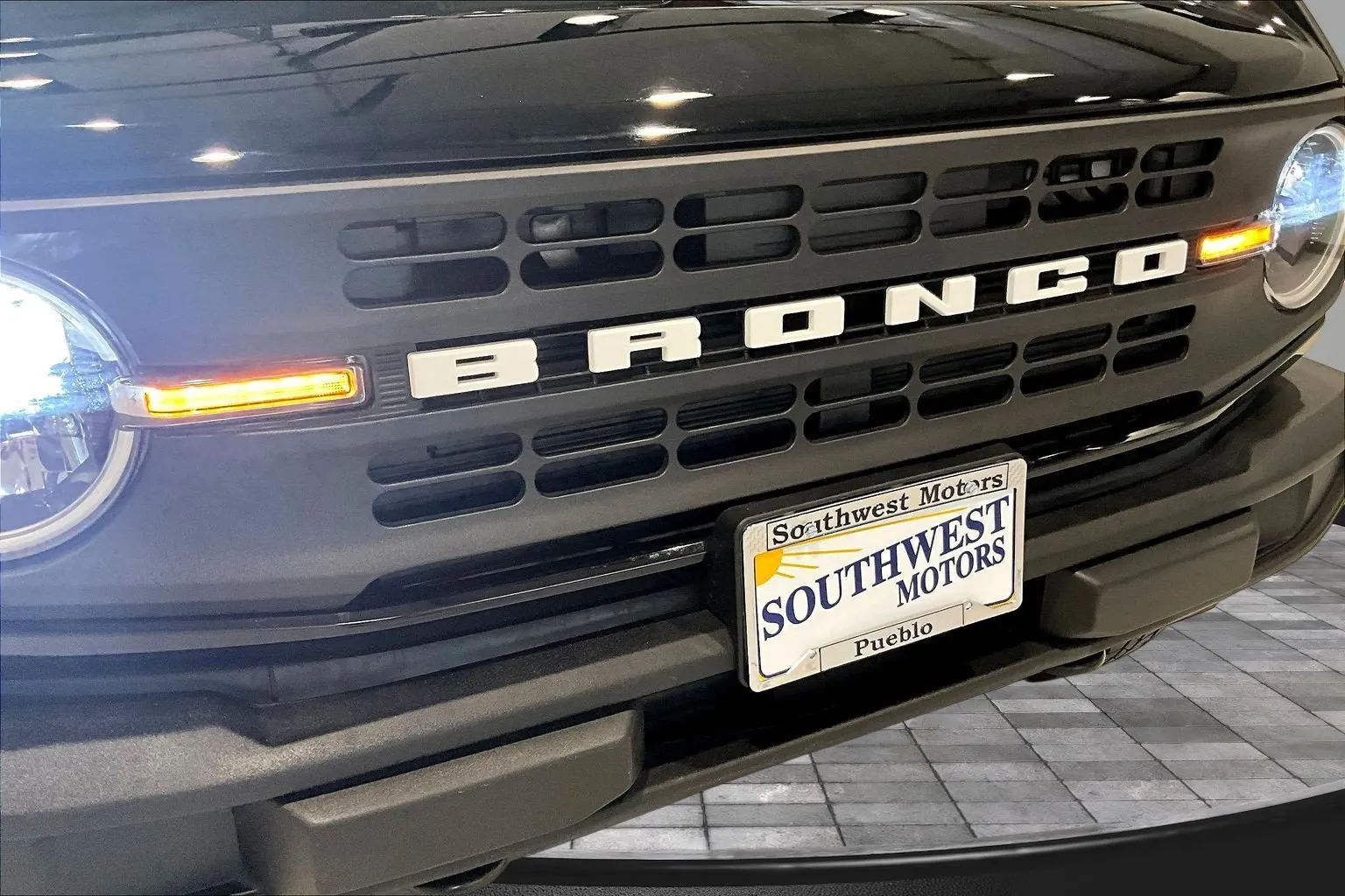 Ford Bronco photo 32
