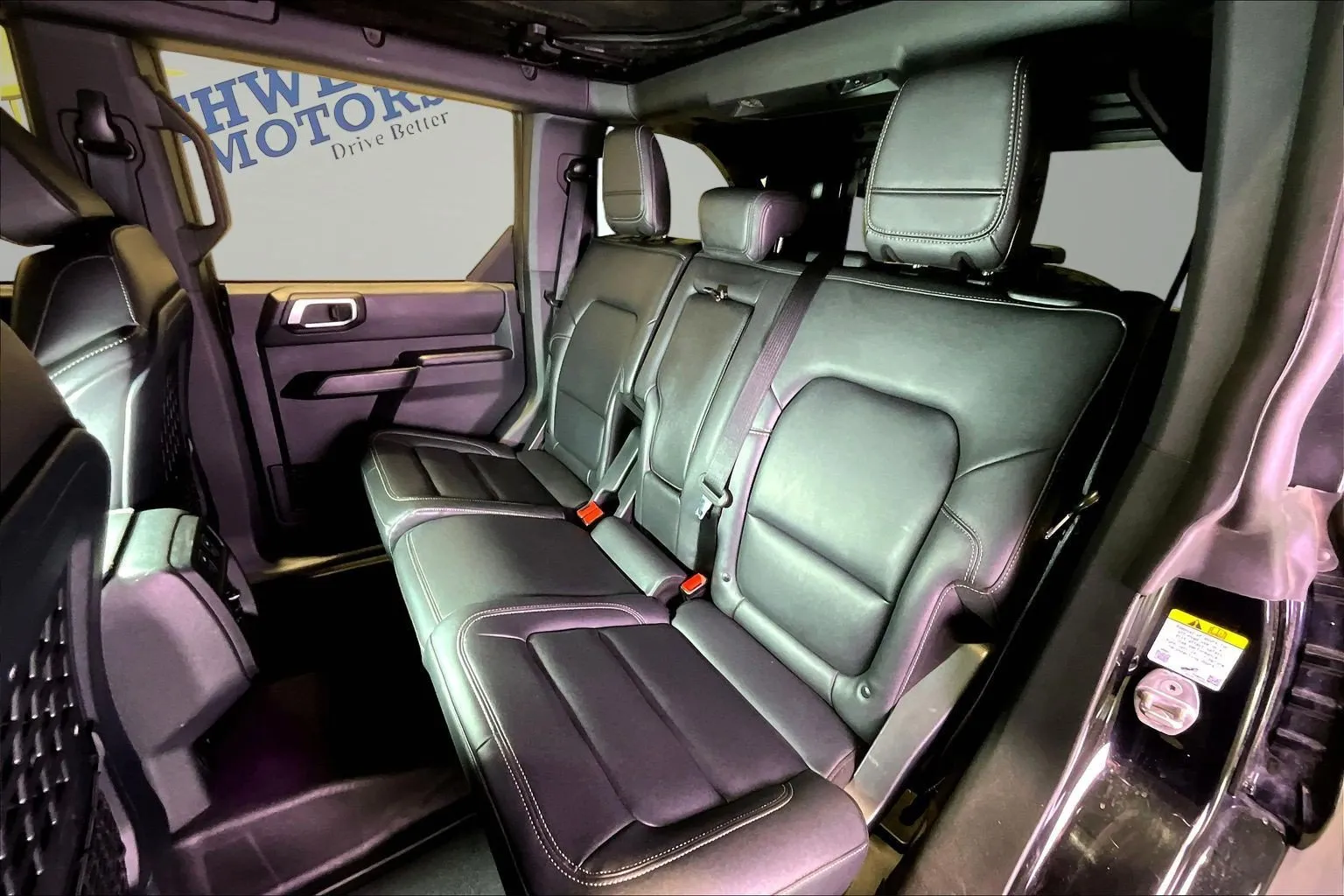 Ford Bronco photo 22