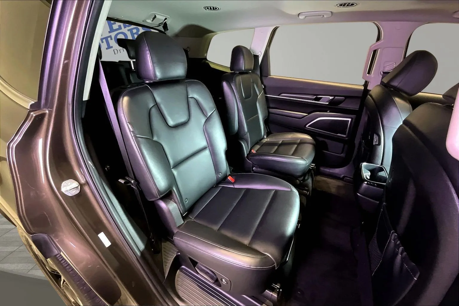 Kia Telluride photo 24