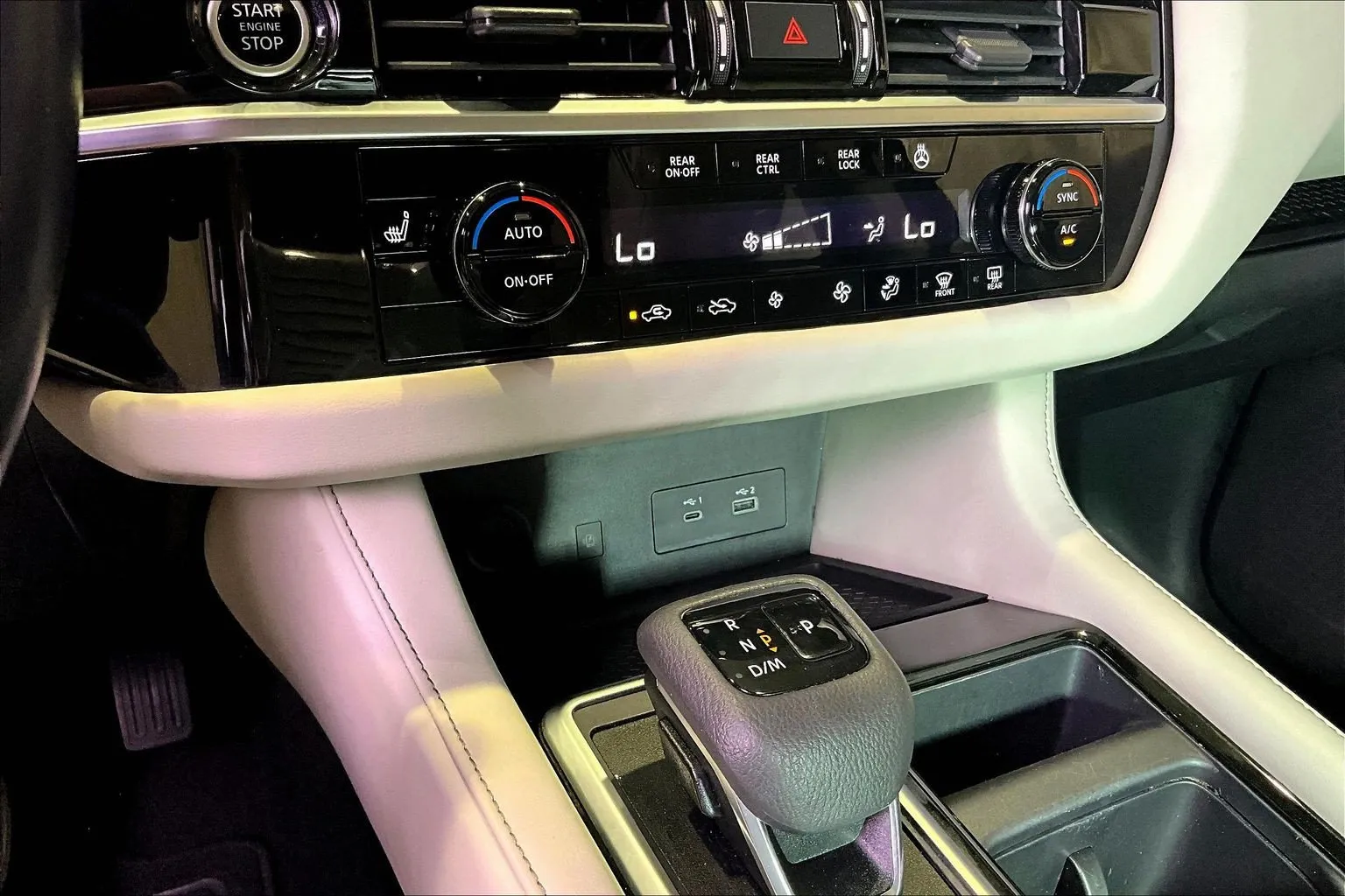 Nissan Pathfinder photo 16