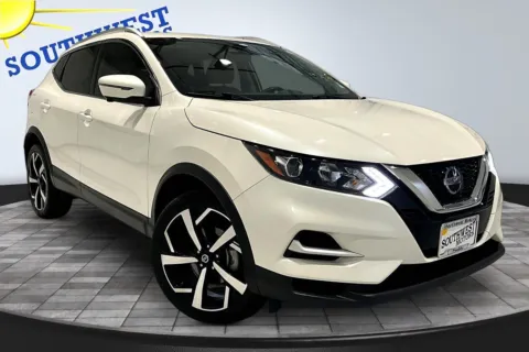 Another view of 2022 Nissan Rogue Sport SL for sale in Pueblo, CO at Southwest Motors