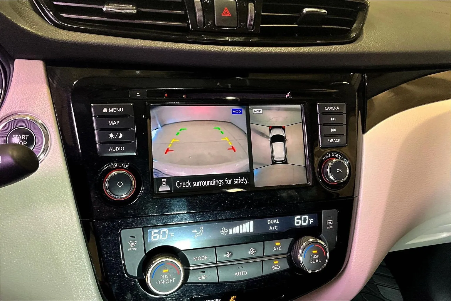 Nissan Rogue Sport photo 15
