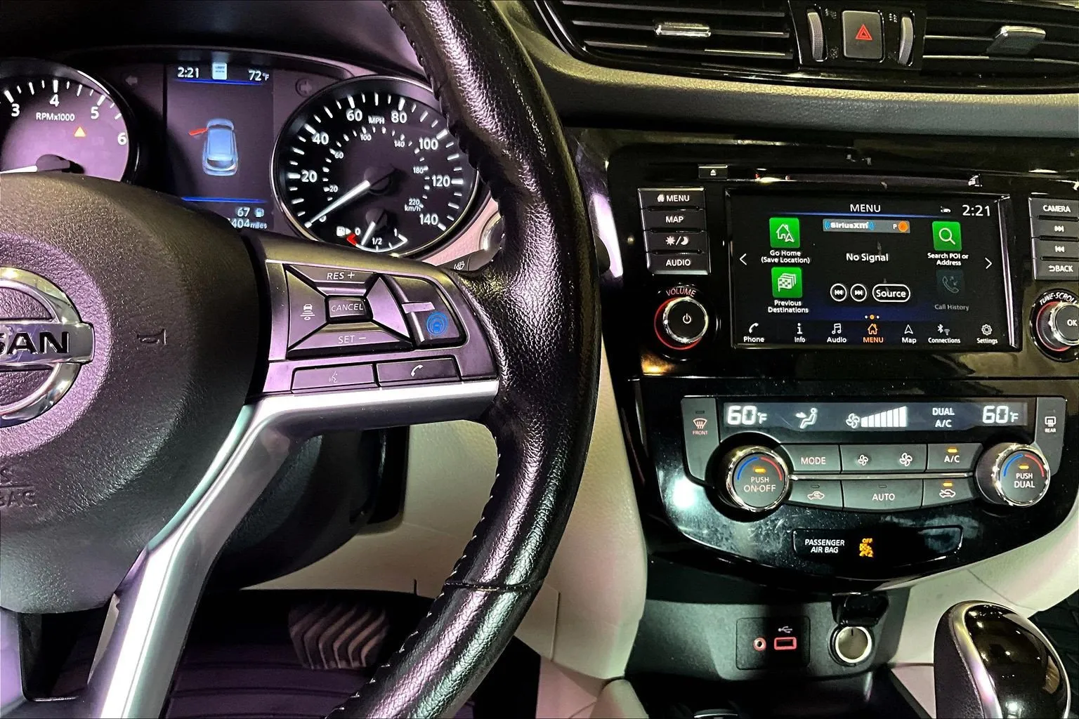 Nissan Rogue Sport photo 13