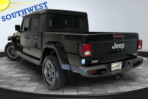 More photos of 2022 Jeep Gladiator Overland at Southwest Motors, CO