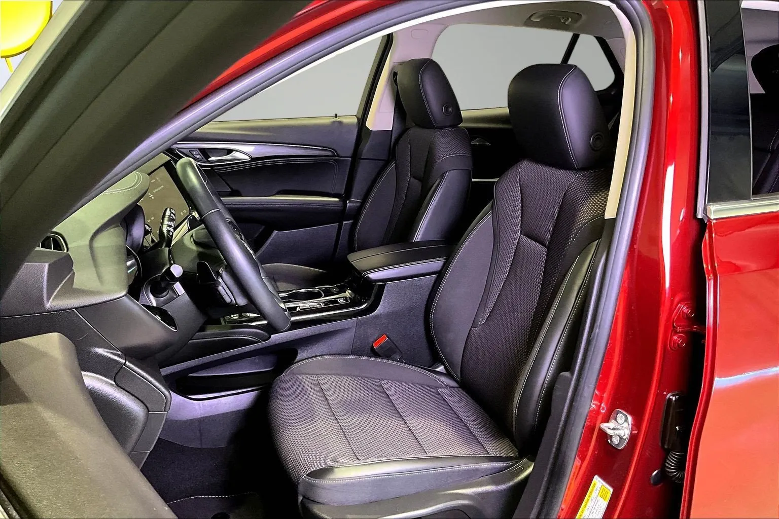 Buick Envision photo 21