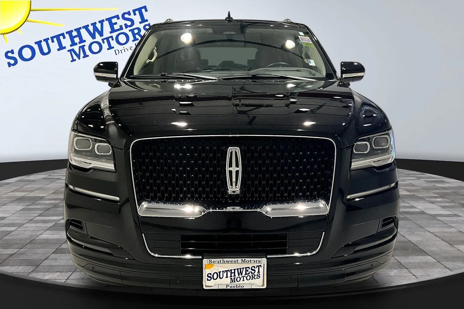 2024 Lincoln Navigator Reserve L - Photo 2