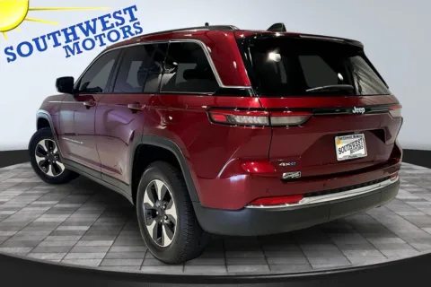 More photos of 2022 Jeep Grand Cherokee 4xe 4WD at Southwest Motors, CO
