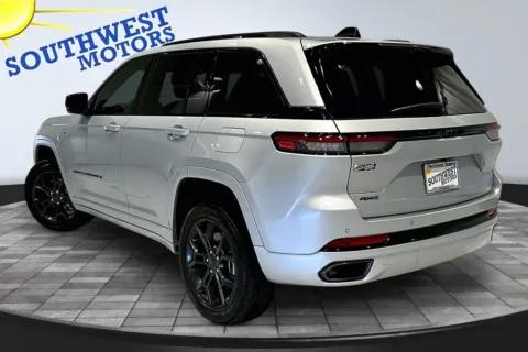 More photos of 2024 Jeep Grand Cherokee 4xe Anniversary Edition at Southwest Motors, CO