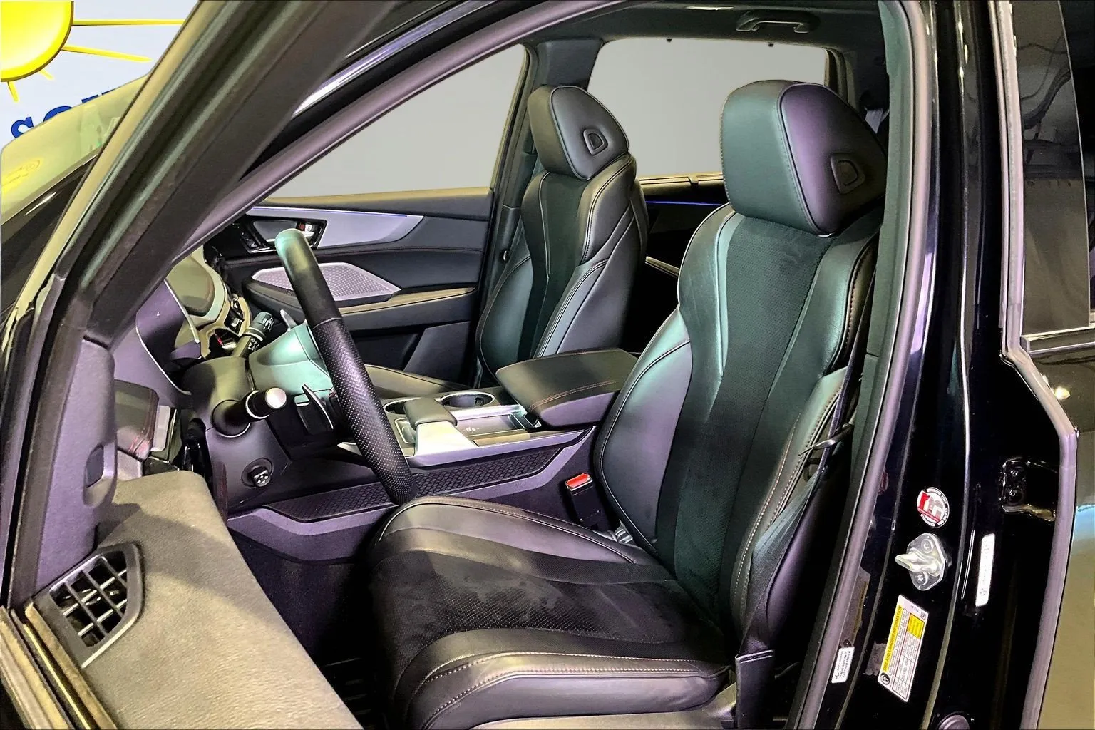 Acura MDX photo 22