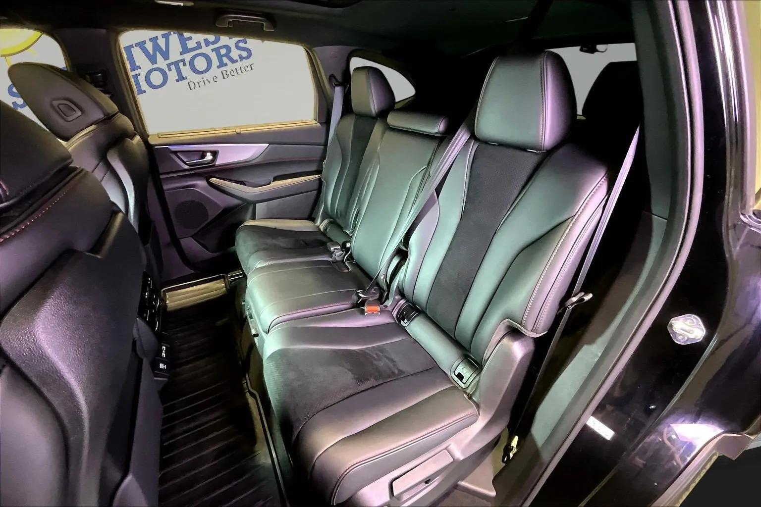 Acura MDX photo 23