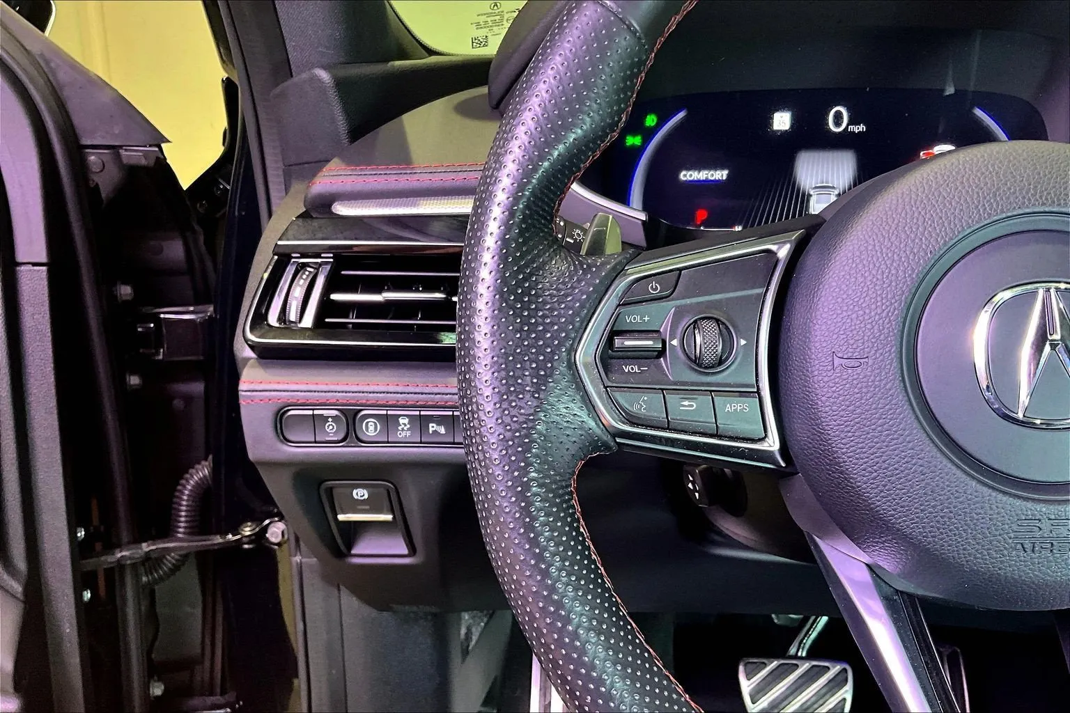 Acura MDX photo 12