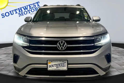 Photos of 2022 Volkswagen Atlas 3.6L V6 SE w/Technology for sale in Pueblo, CO at Southwest Motors