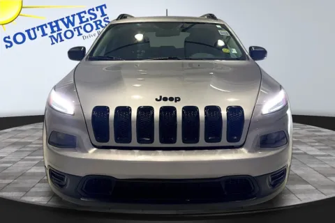 Photos of 2017 Jeep Cherokee Altitude for sale in Pueblo, CO at Southwest Motors