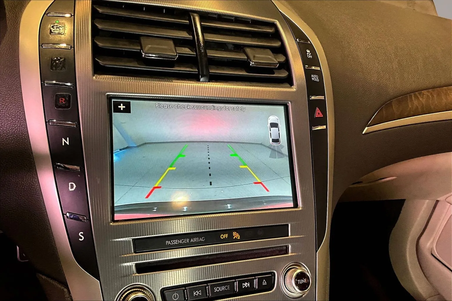 Lincoln MKZ photo 15