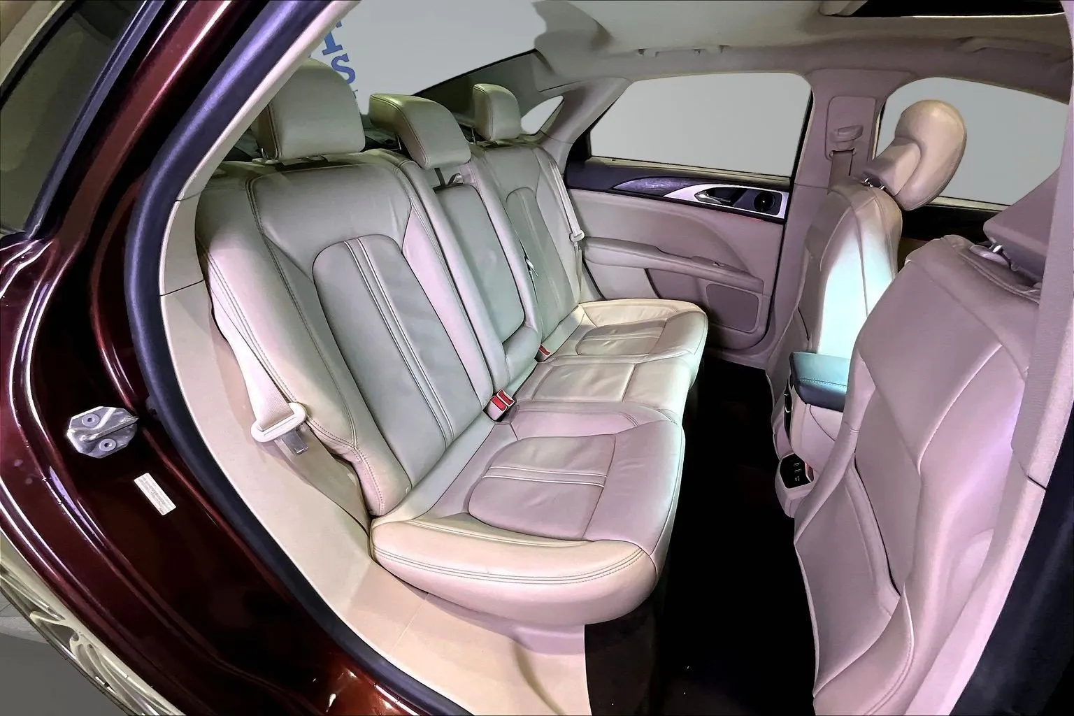 Lincoln MKZ photo 24