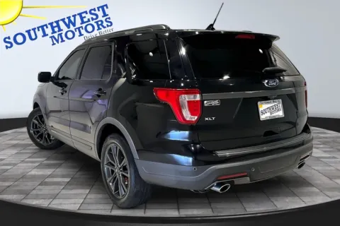 More photos of 2018 Ford Explorer XLT at Southwest Motors, CO
