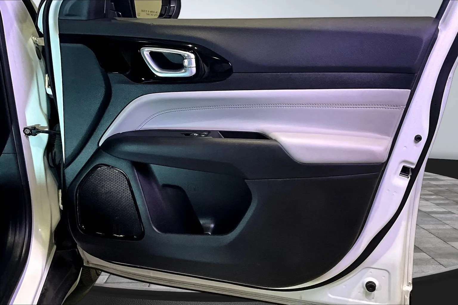 2025 Jeep Compass Limited - Photo 28
