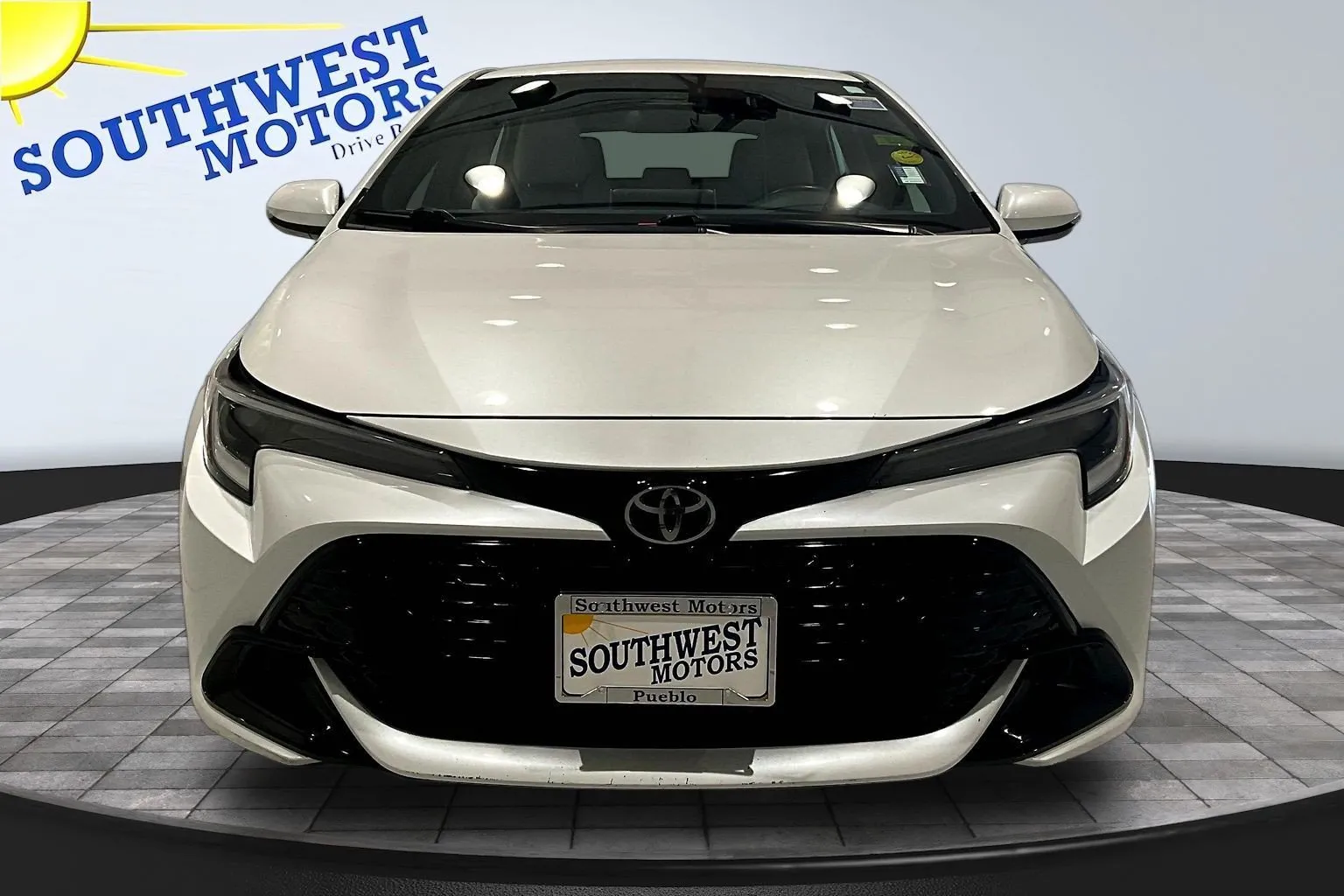 Toyota Corolla photo 2