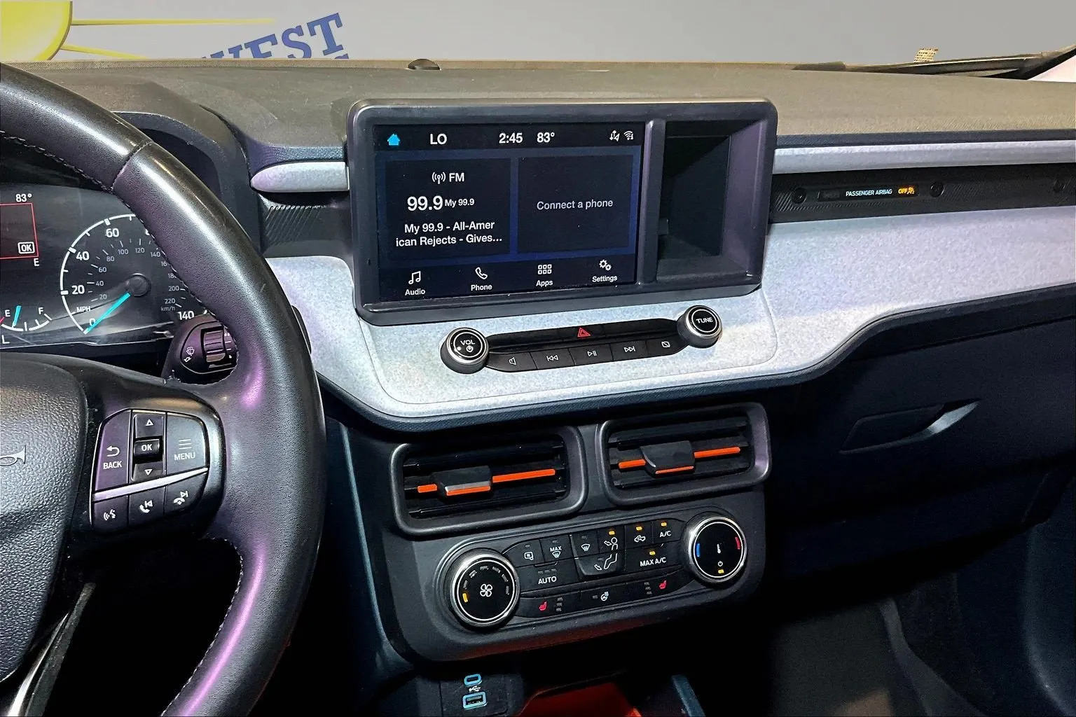 Ford Maverick photo 11