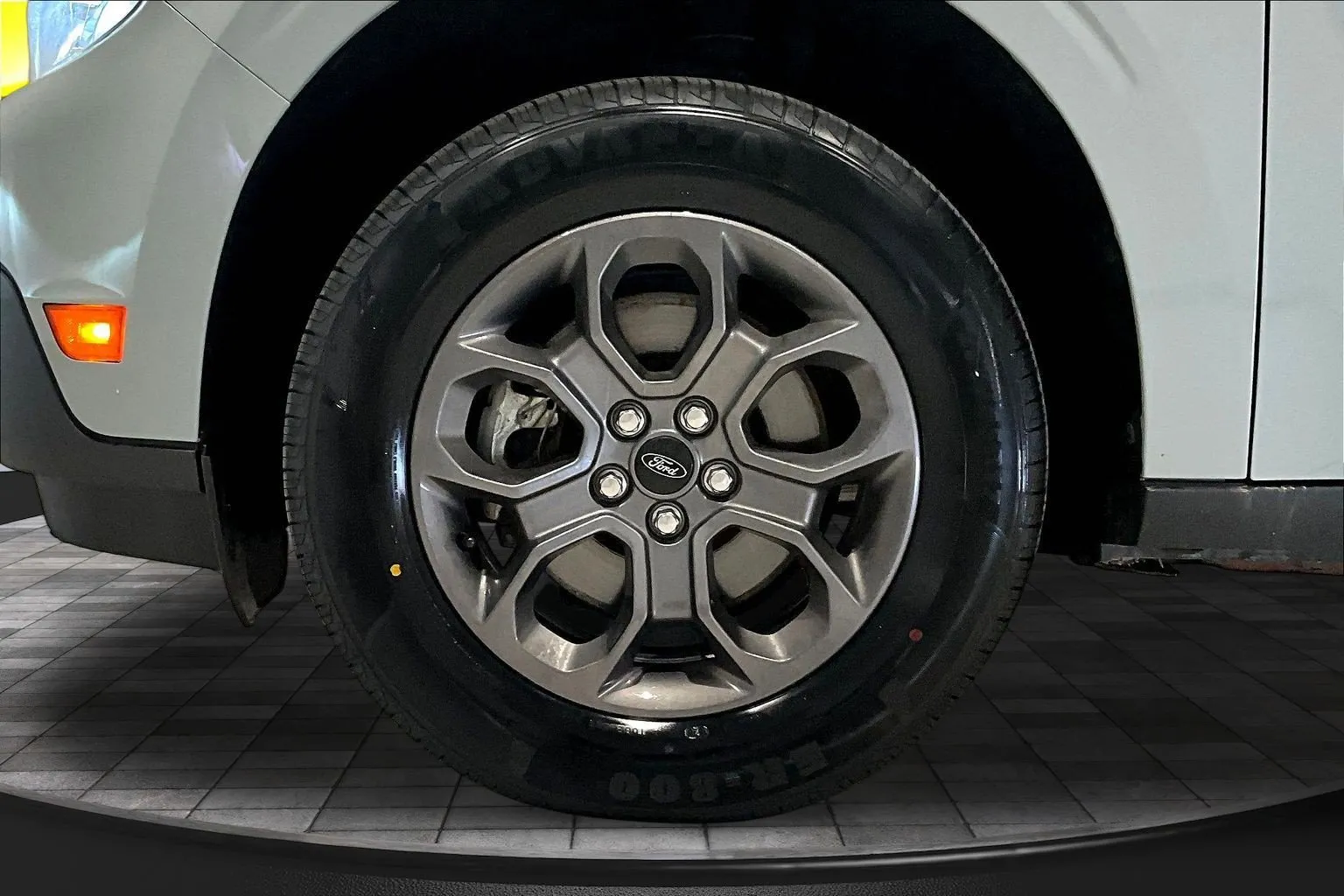 Ford Maverick photo 34
