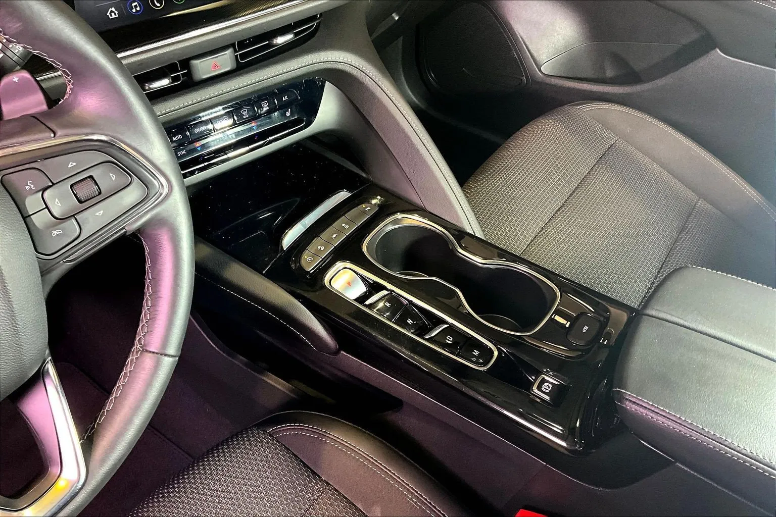 Buick Envision photo 18