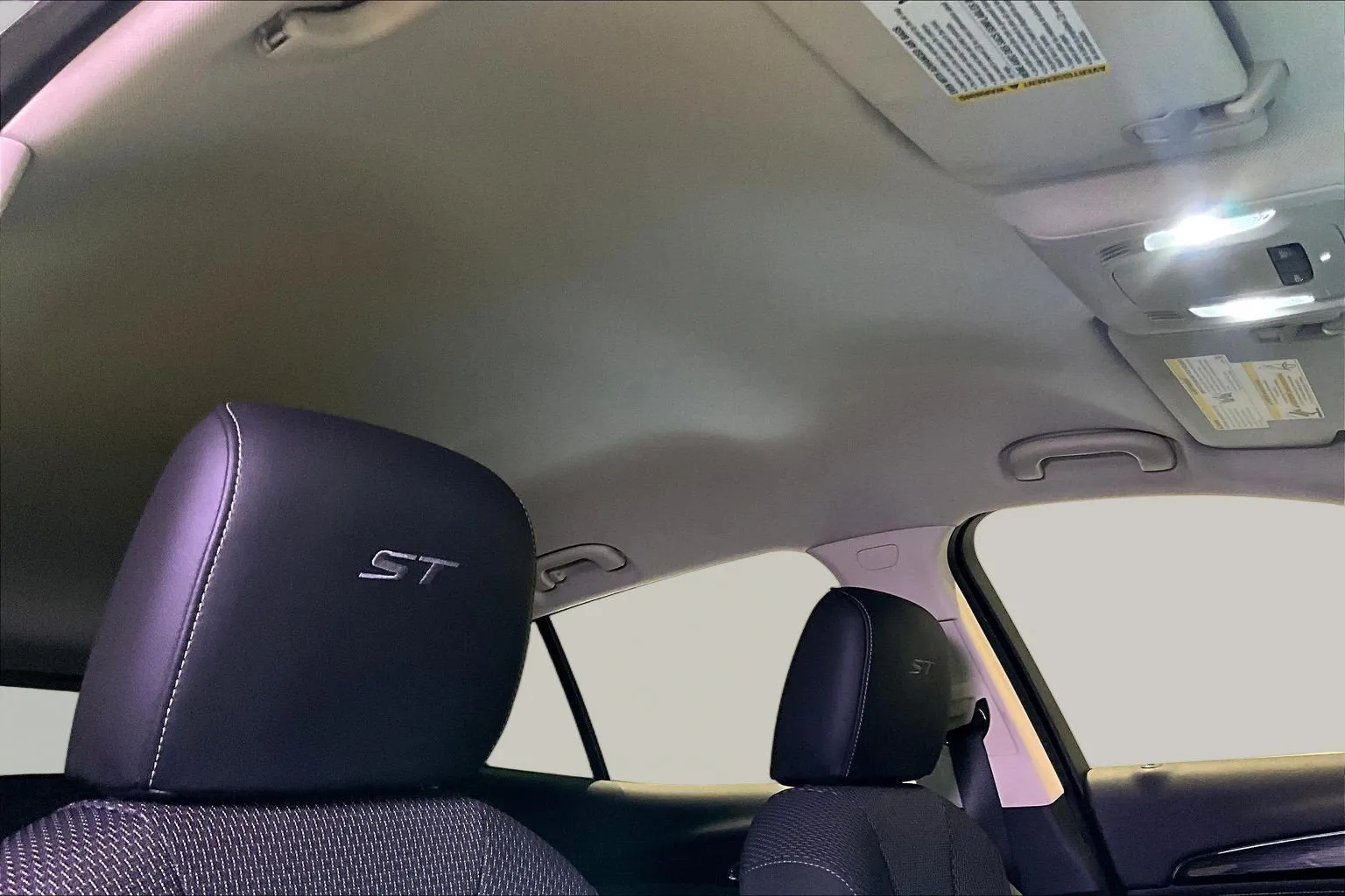 Buick Envision photo 26