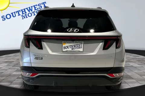 More photos of 2023 Hyundai Tucson SEL at Southwest Motors, CO
