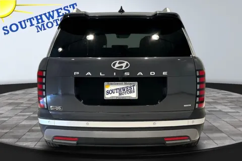 More photos of 2026 Hyundai Palisade SEL 7P at Southwest Motors, CO