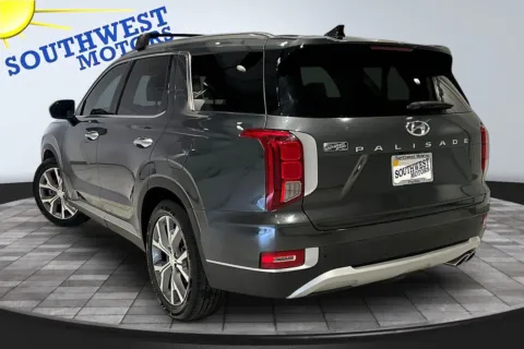 More photos of 2022 Hyundai Palisade SEL at Southwest Motors, CO