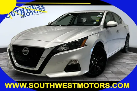 Silver 2022 Nissan Altima 2.5 S for sale in Pueblo, CO
