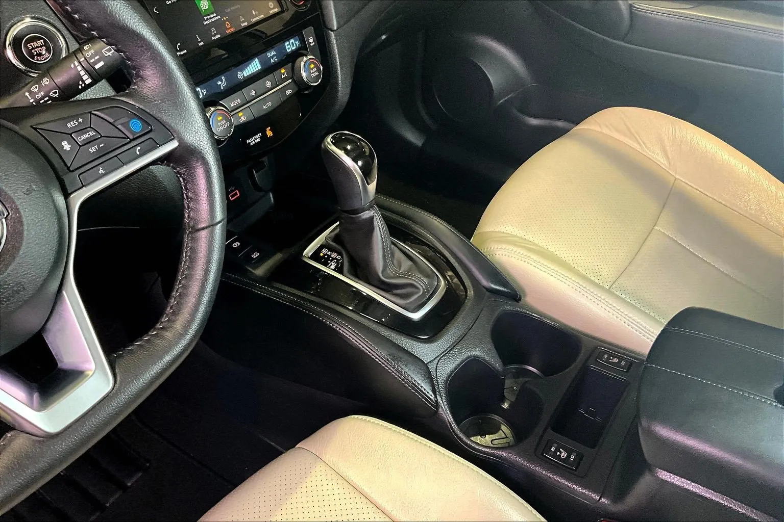 Nissan Rogue photo 19