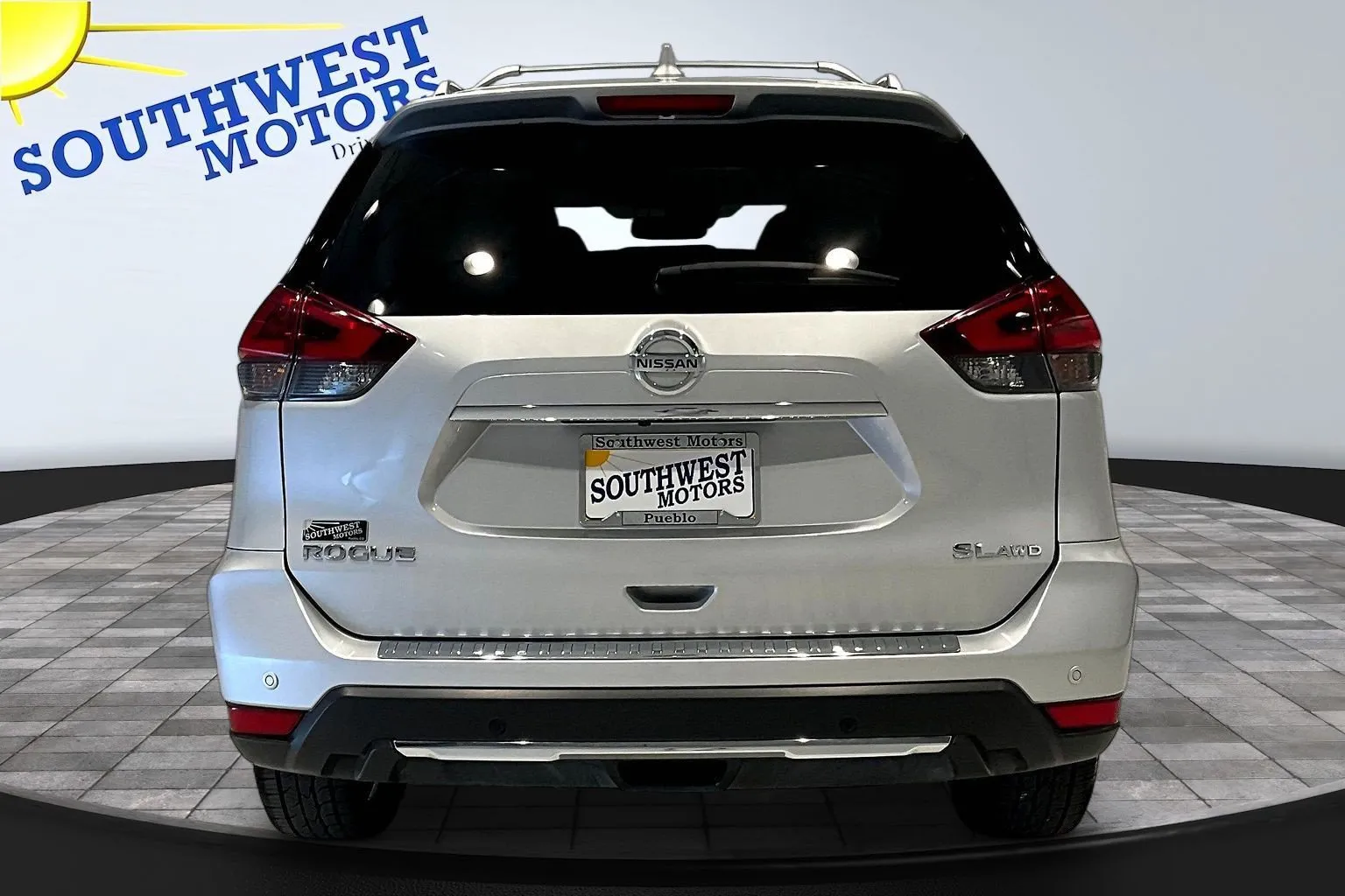 Nissan Rogue photo 6