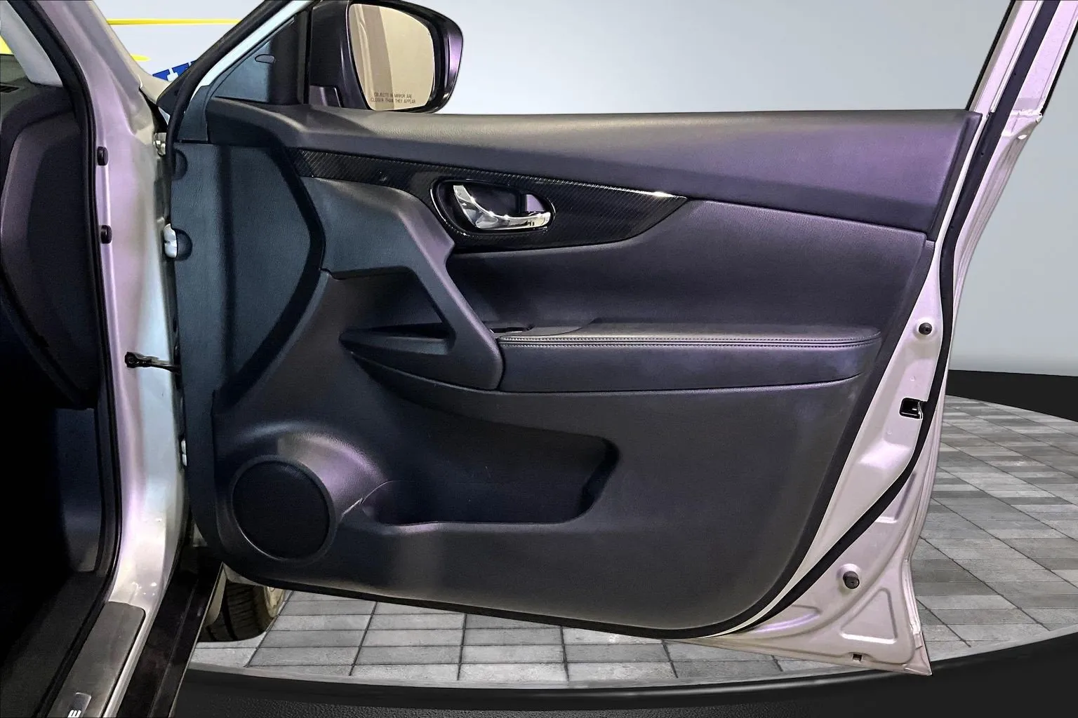 Nissan Rogue photo 29