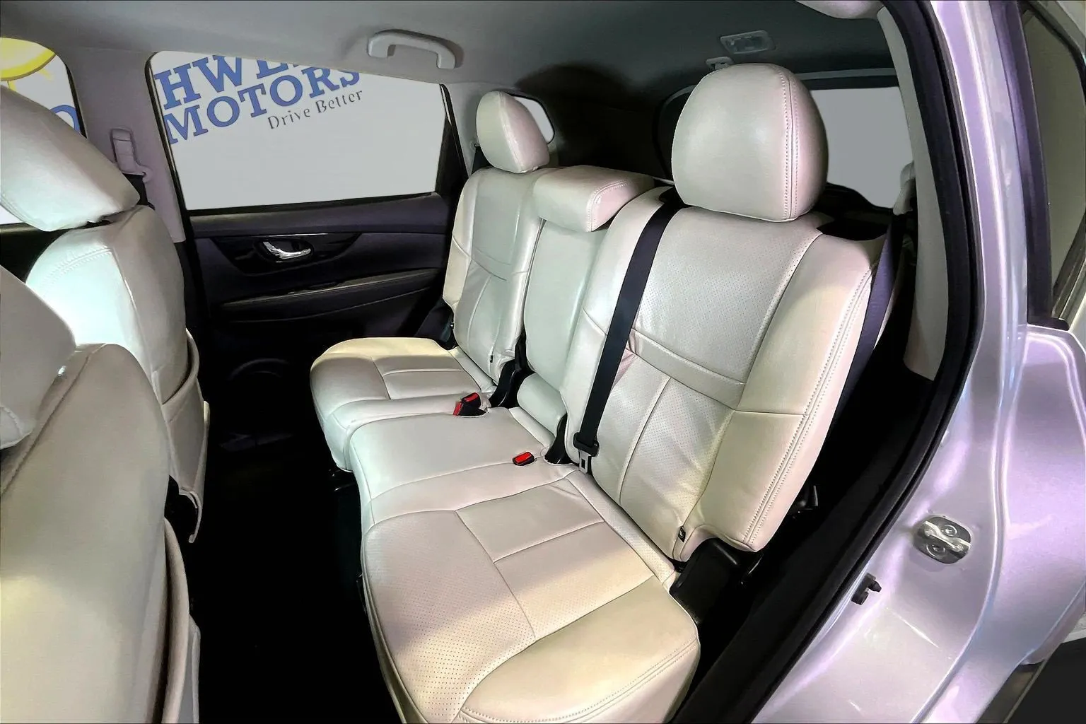 Nissan Rogue photo 23