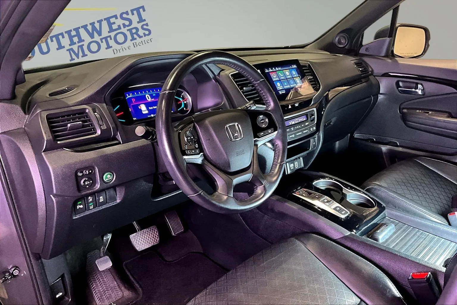 Honda Passport photo 17