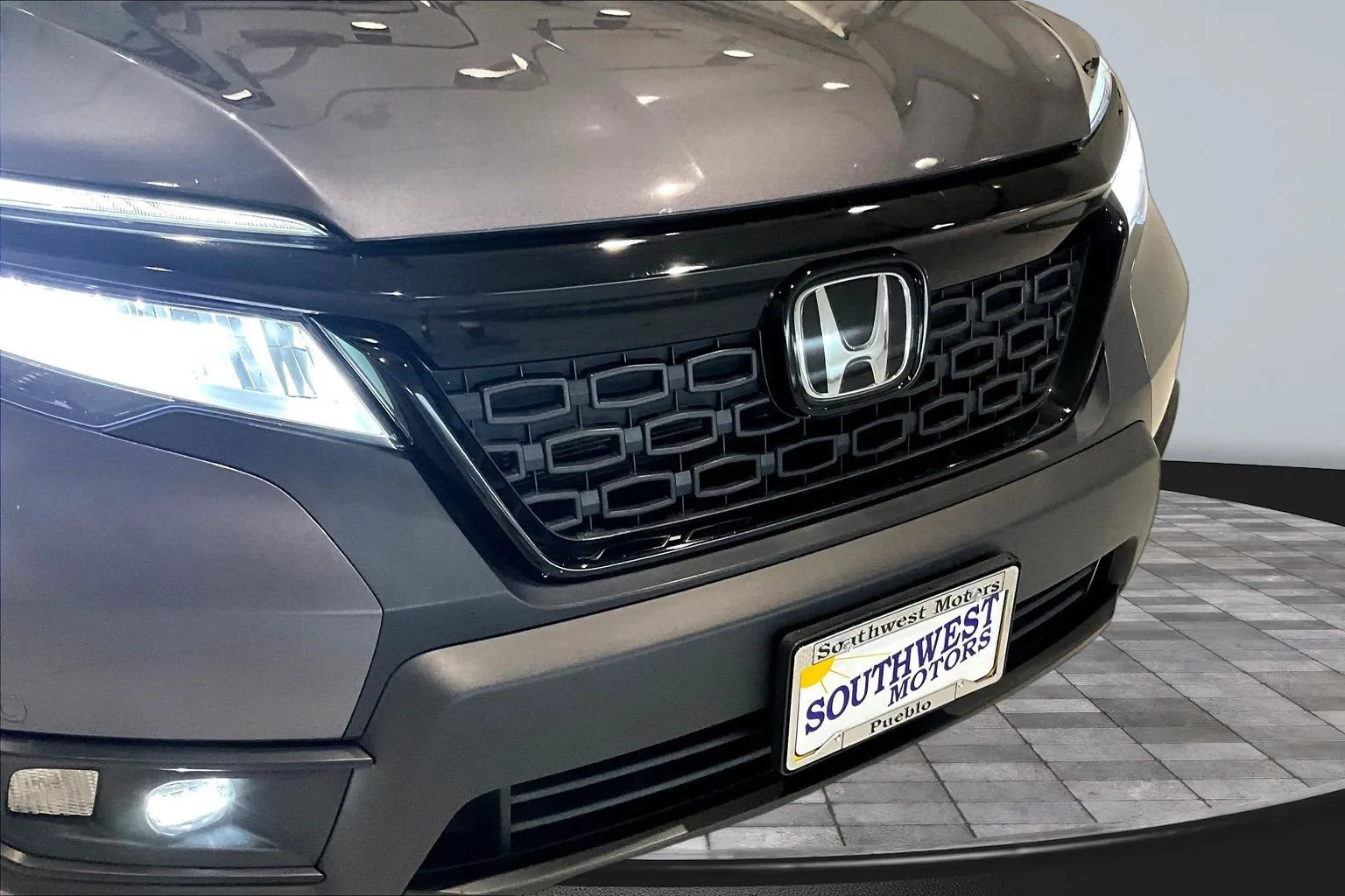 Honda Passport photo 32