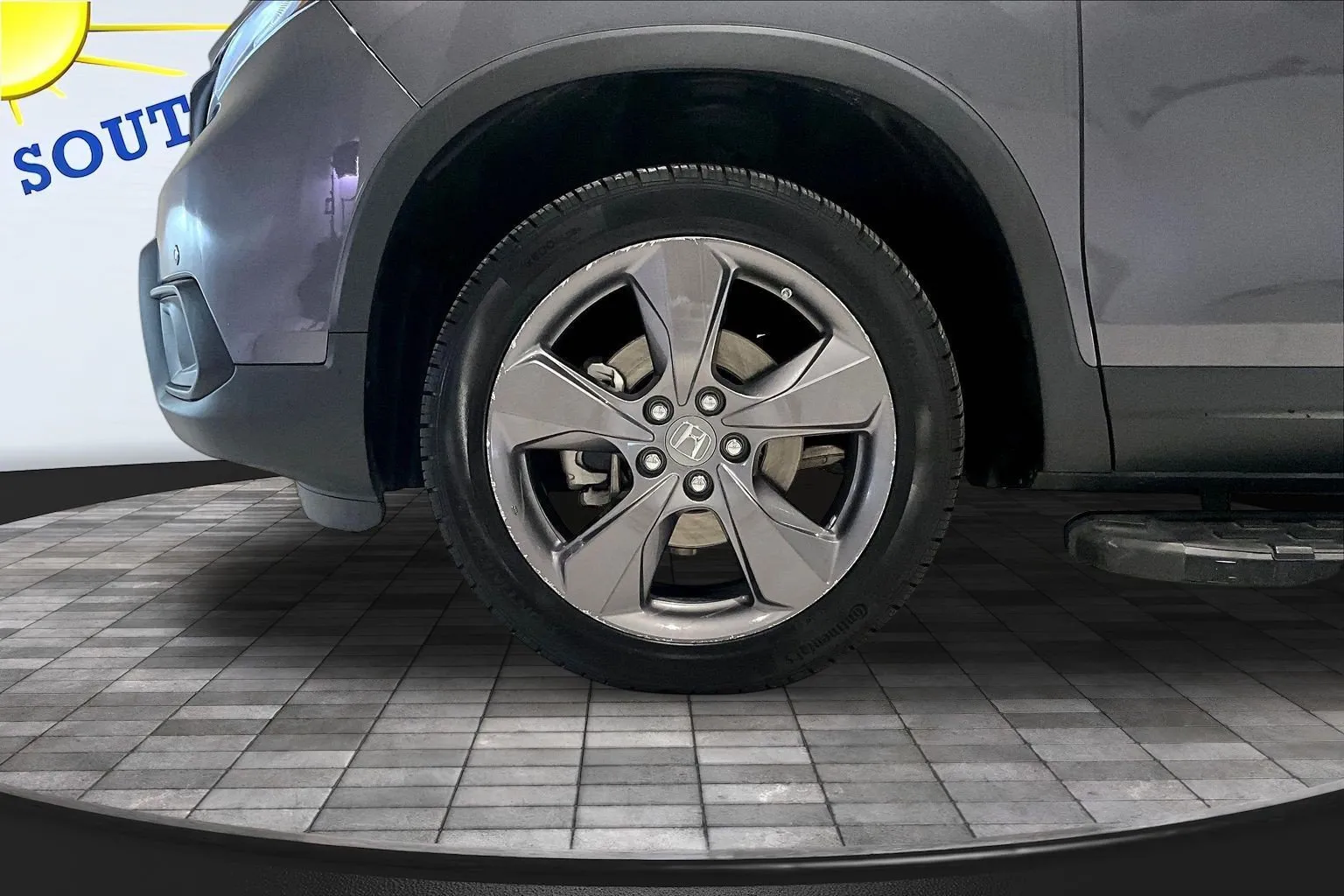 Honda Passport photo 33