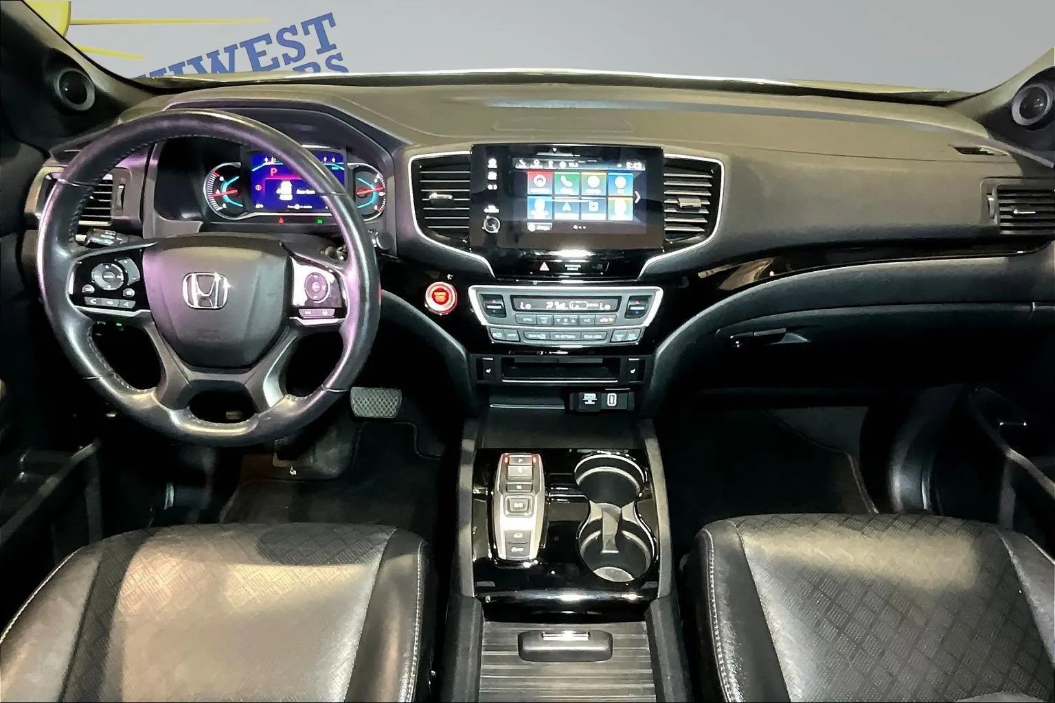Honda Passport photo 8