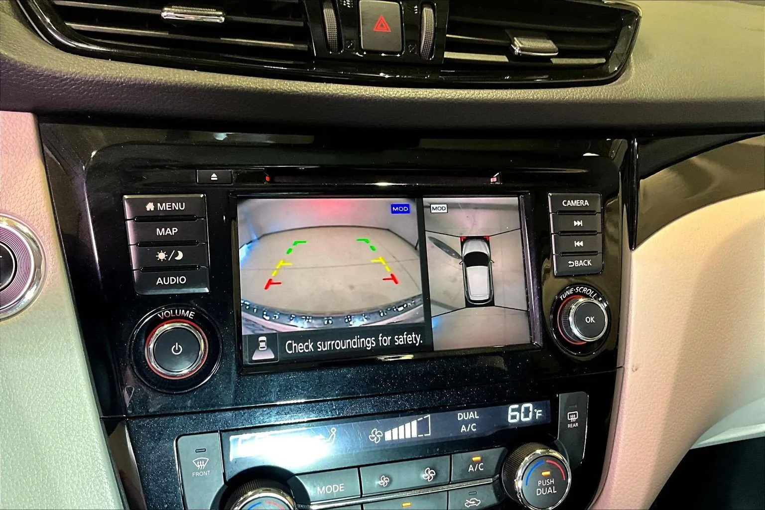 Nissan Rogue Sport photo 15
