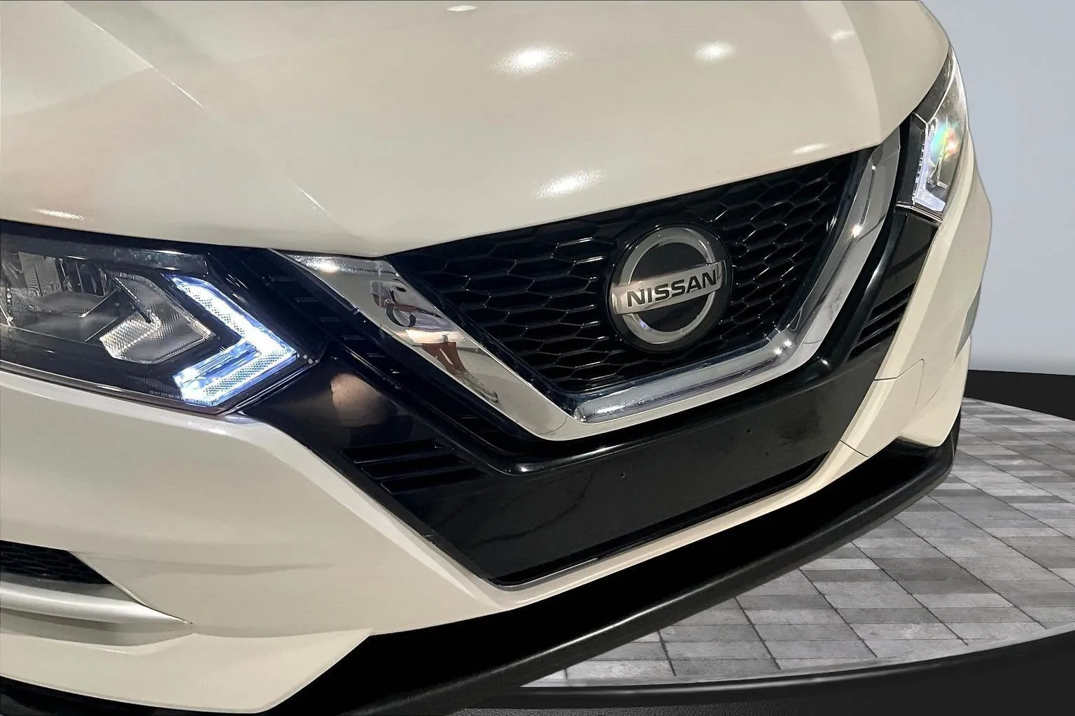 Nissan Rogue Sport photo 32
