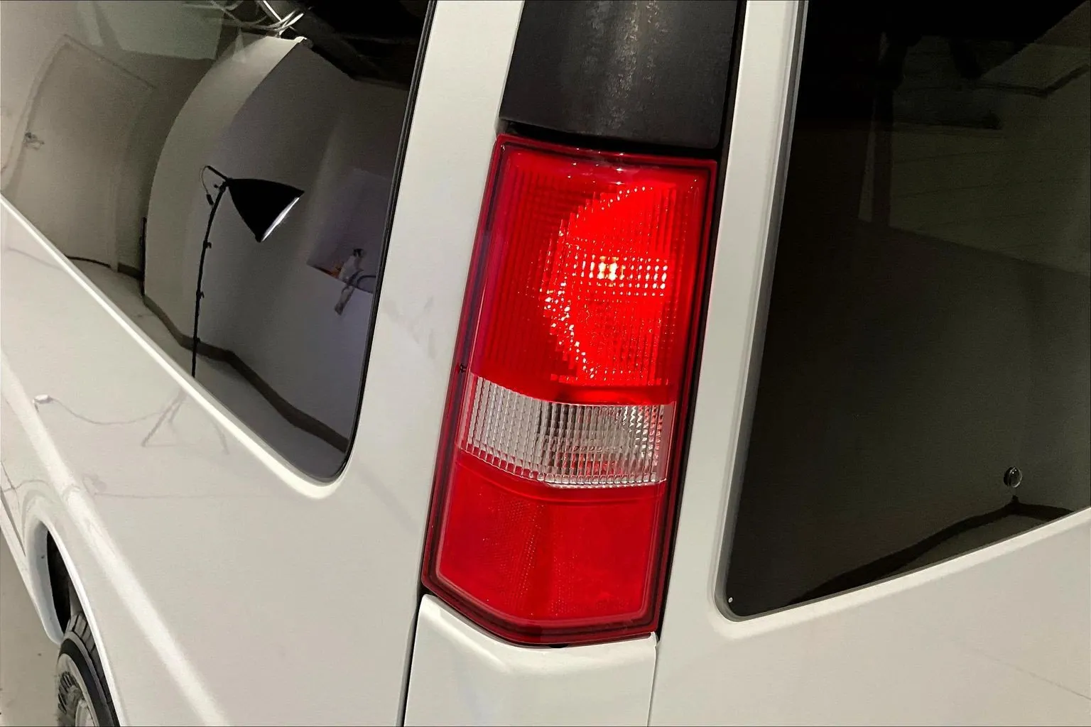 2023 Chevrolet Express Passenger LS - Photo 23