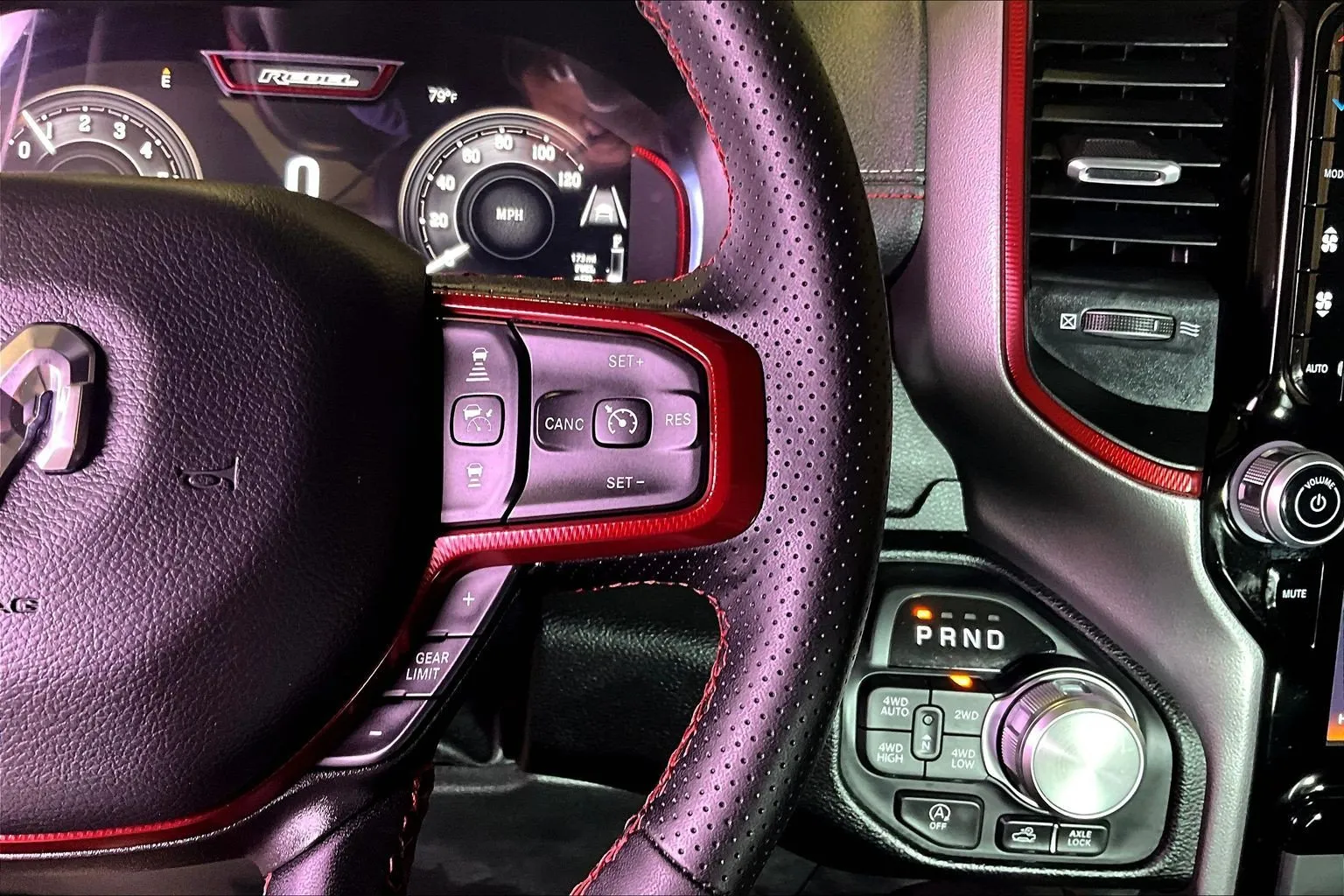 Ram 1500 photo 14