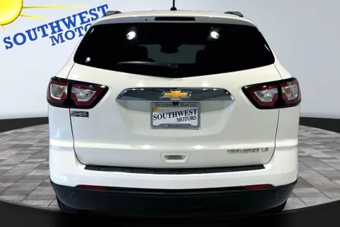 More photos of 2015 Chevrolet Traverse LS at Southwest Motors, CO