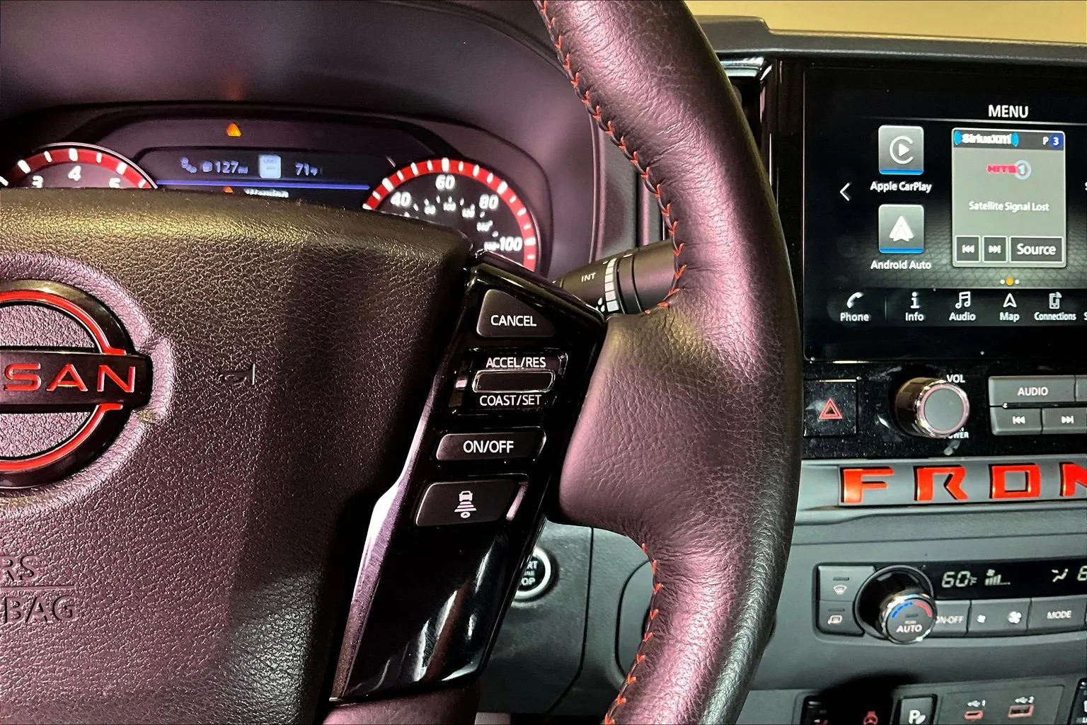Nissan Frontier photo 14