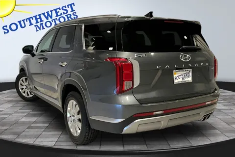 More photos of 2025 Hyundai Palisade SEL at Southwest Motors, CO