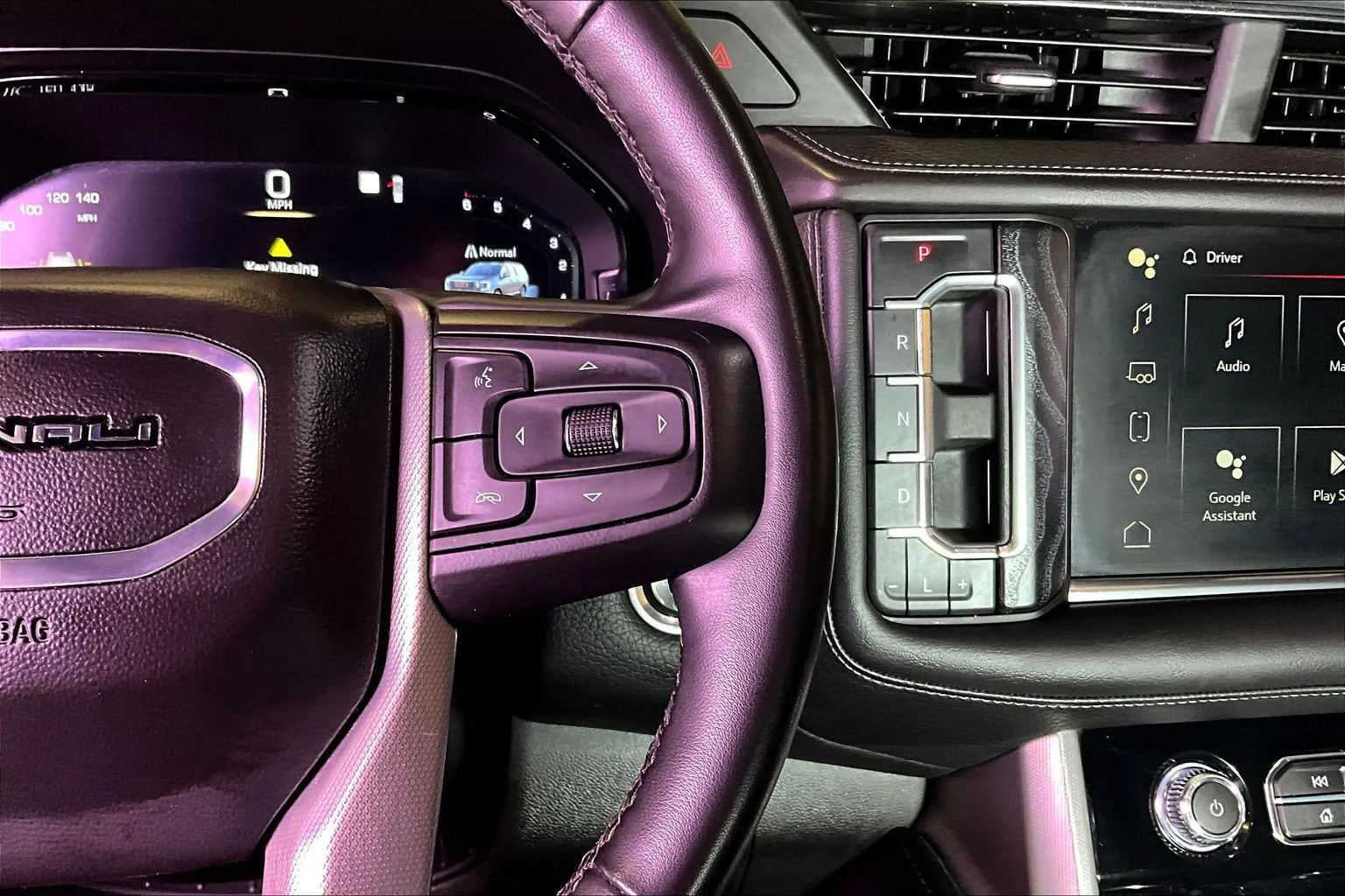 GMC Yukon XL photo 13