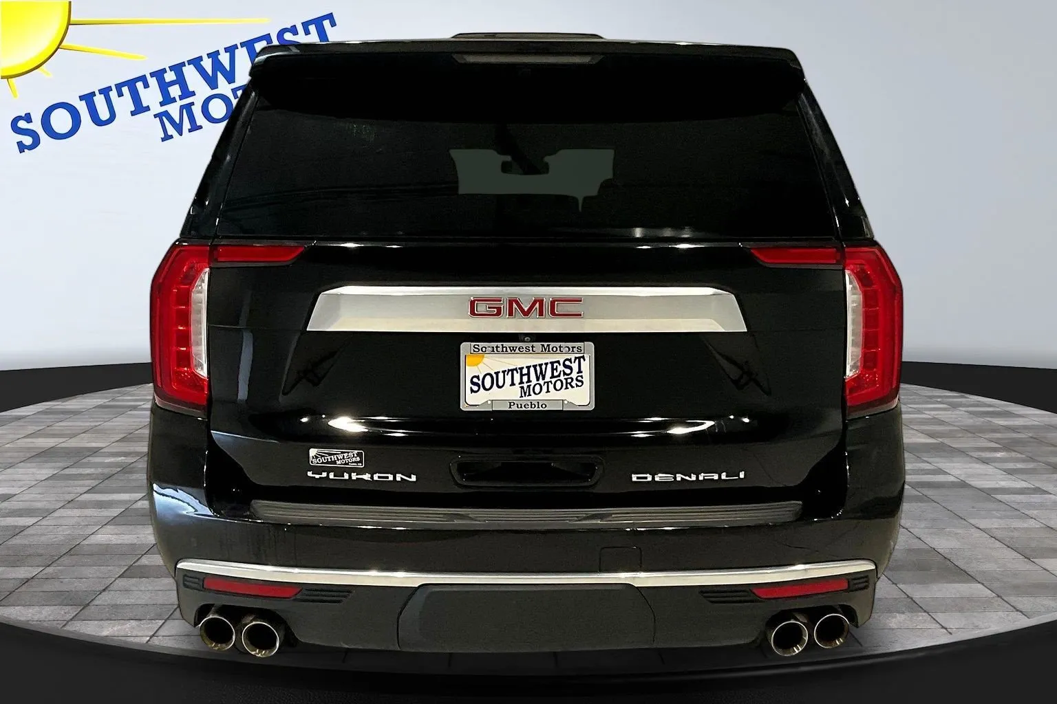 GMC Yukon XL photo 6
